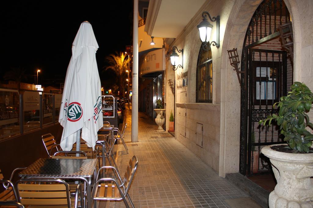 Hotel Dona Isabel Torrellano Esterno foto