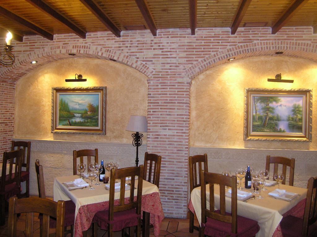 Hotel Dona Isabel Torrellano Esterno foto