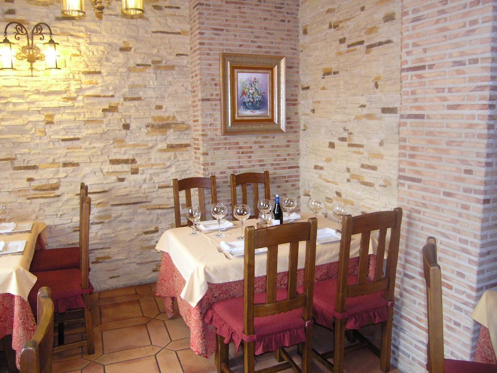 Hotel Dona Isabel Torrellano Esterno foto
