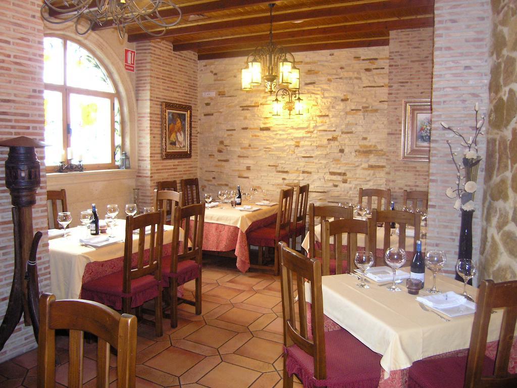 Hotel Dona Isabel Torrellano Esterno foto